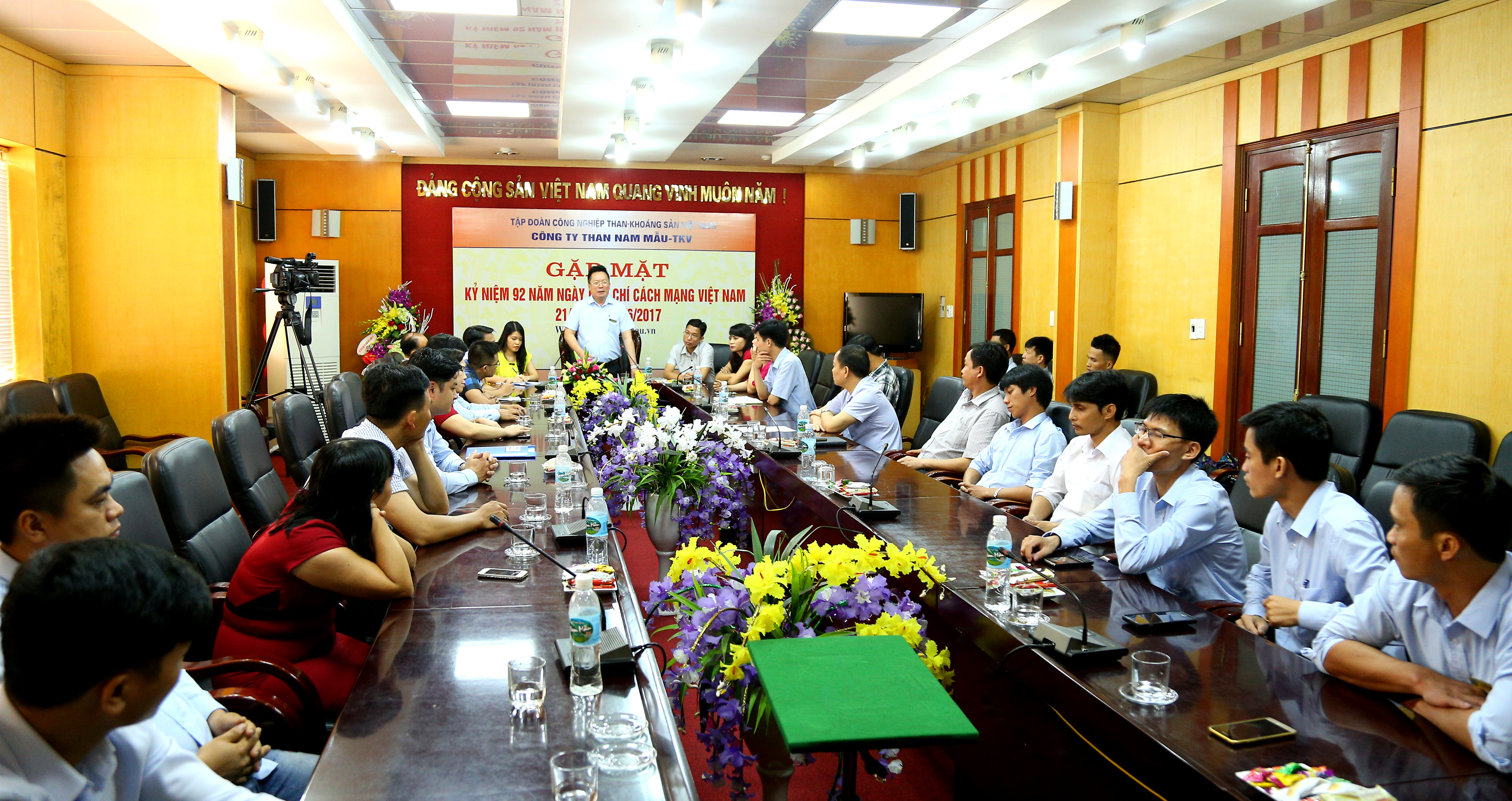 Gặp mặt kỷ niệm 92 năm Ngày Báo chí cách mạng Việt Nam và tổng kết hoạt động công tác truyền thông (1)